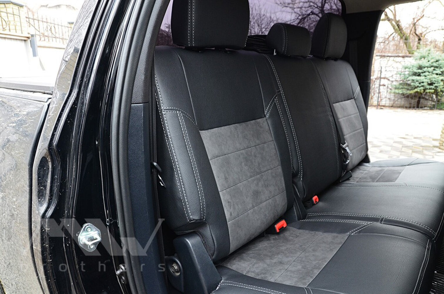 Set coprisedili su misura per Toyota Tundra 3 (XK50) (2014-2021), Leather Style