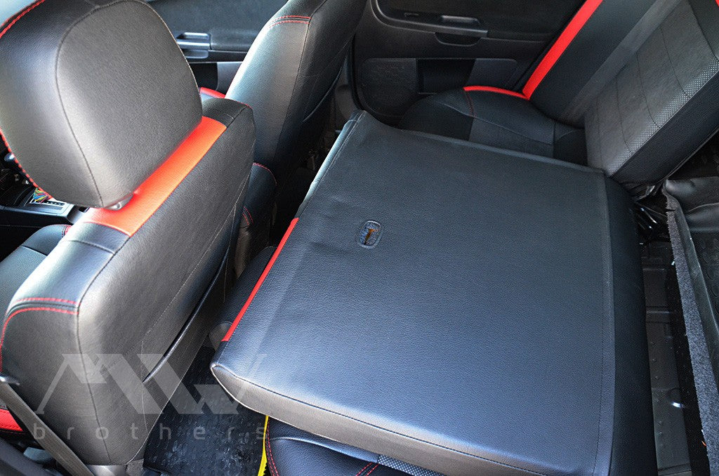Set coprisedili su misura per Mitsubishi Lancer X 2L (2007-2019), Leather Style