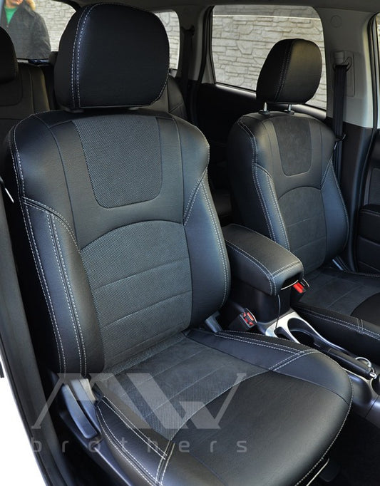 Set coprisedili su misura per Mitsubishi Outlander 2 (XL) (2006-2012), Leather Style