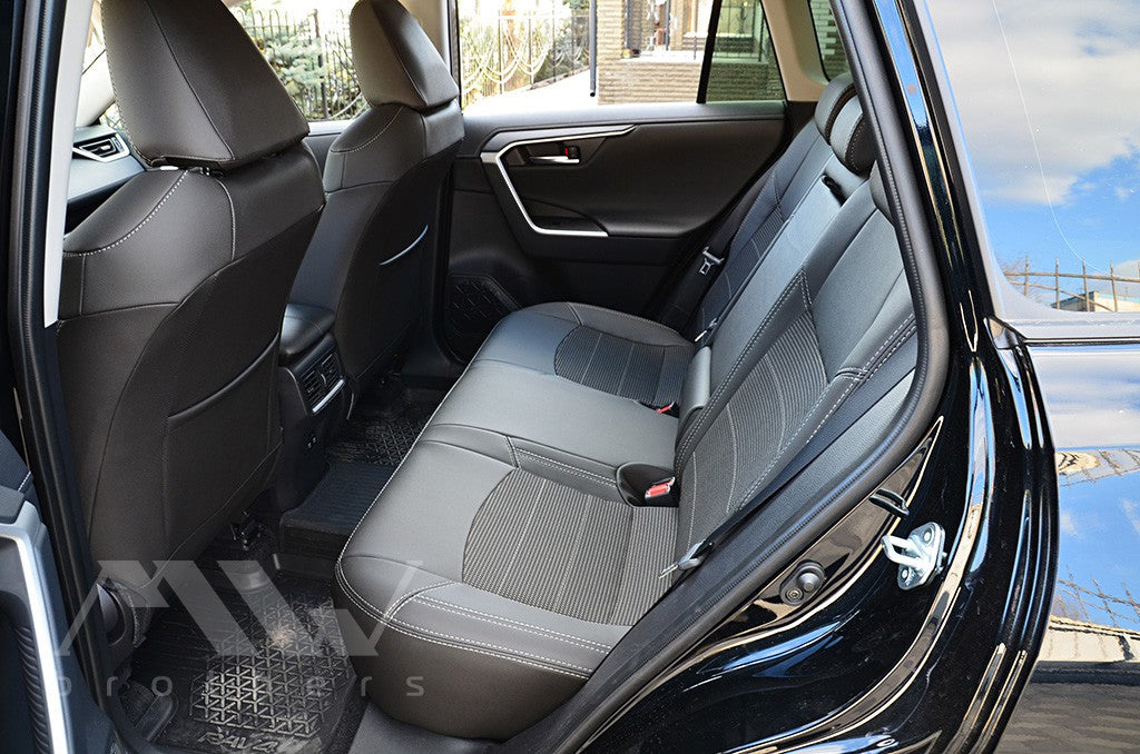 Set coprisedili su misura per Toyota RAV4 5 (XA50) (2018-2025), Dynamic Style