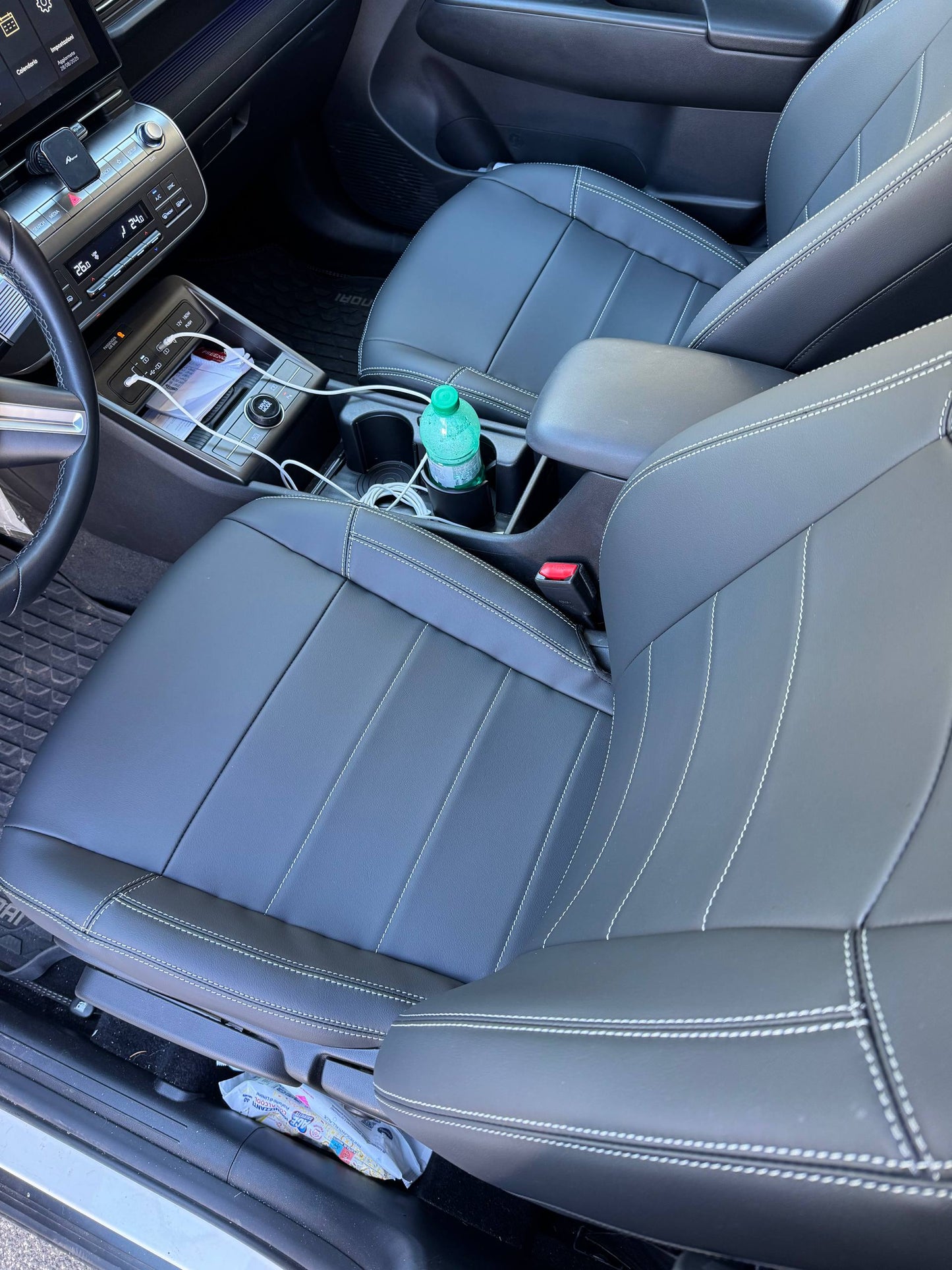 Set coprisedili su misura per Hyundai Kona 2 (2023+) SX2 Hybrid, Leather Style