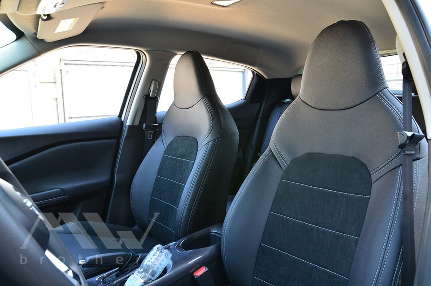 Set coprisedili su misura per Nissan Juke 2 (F16) (2019 in poi), Leather Style
