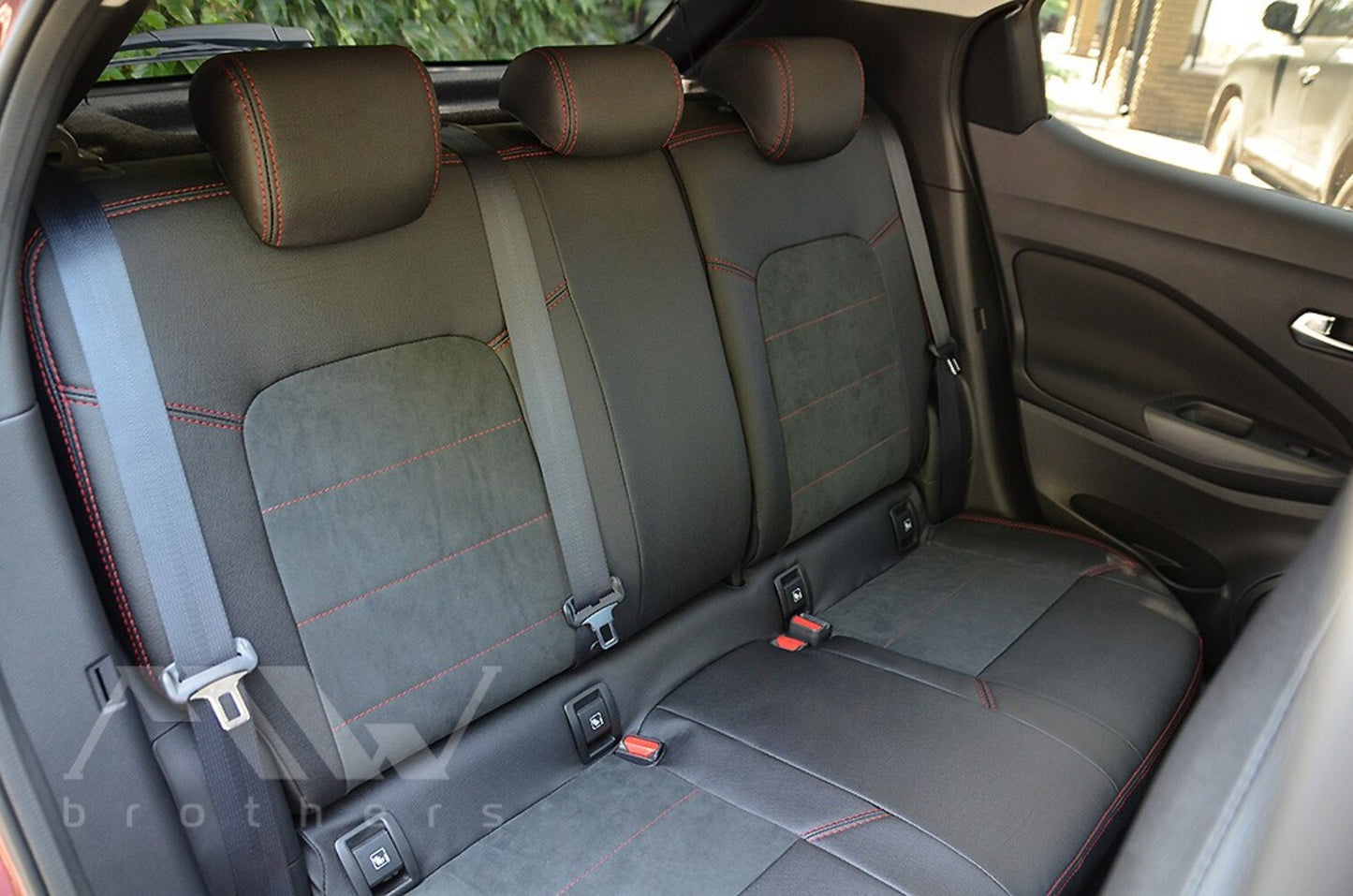 Set coprisedili su misura per Nissan Juke 2 (F16) (2019 in poi), Leather Style