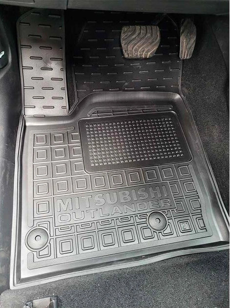 Set tappetini di gomma su misura per Mitsubishi Outlander 4 (2023-oggi)
