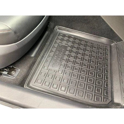 Maßgefertigte Gummifußmatten für Toyota Camry V70 (2018-2024)