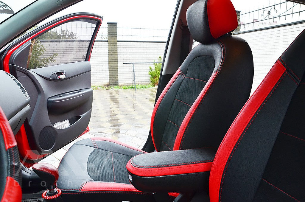 Maßgefertigte Sitzbezüge für Hyundai i20 (2014–2020), Lederoptik