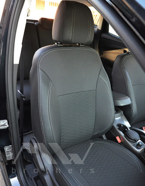 Set coprisedili su misura per Ford Kuga 2 (2012-2019), serie Comfort - ecopelle Era e tessuto Aunde