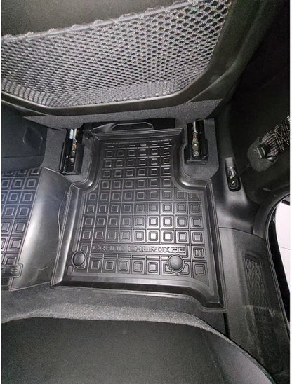 Set tappetini di gomma su misura per Jeep Grand Cherokee (WL) (2021-oggi)