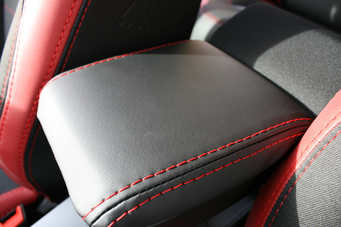 Set coprisedili su misura per Alfa Romeo Giulietta (2010-2020), Comfort Style