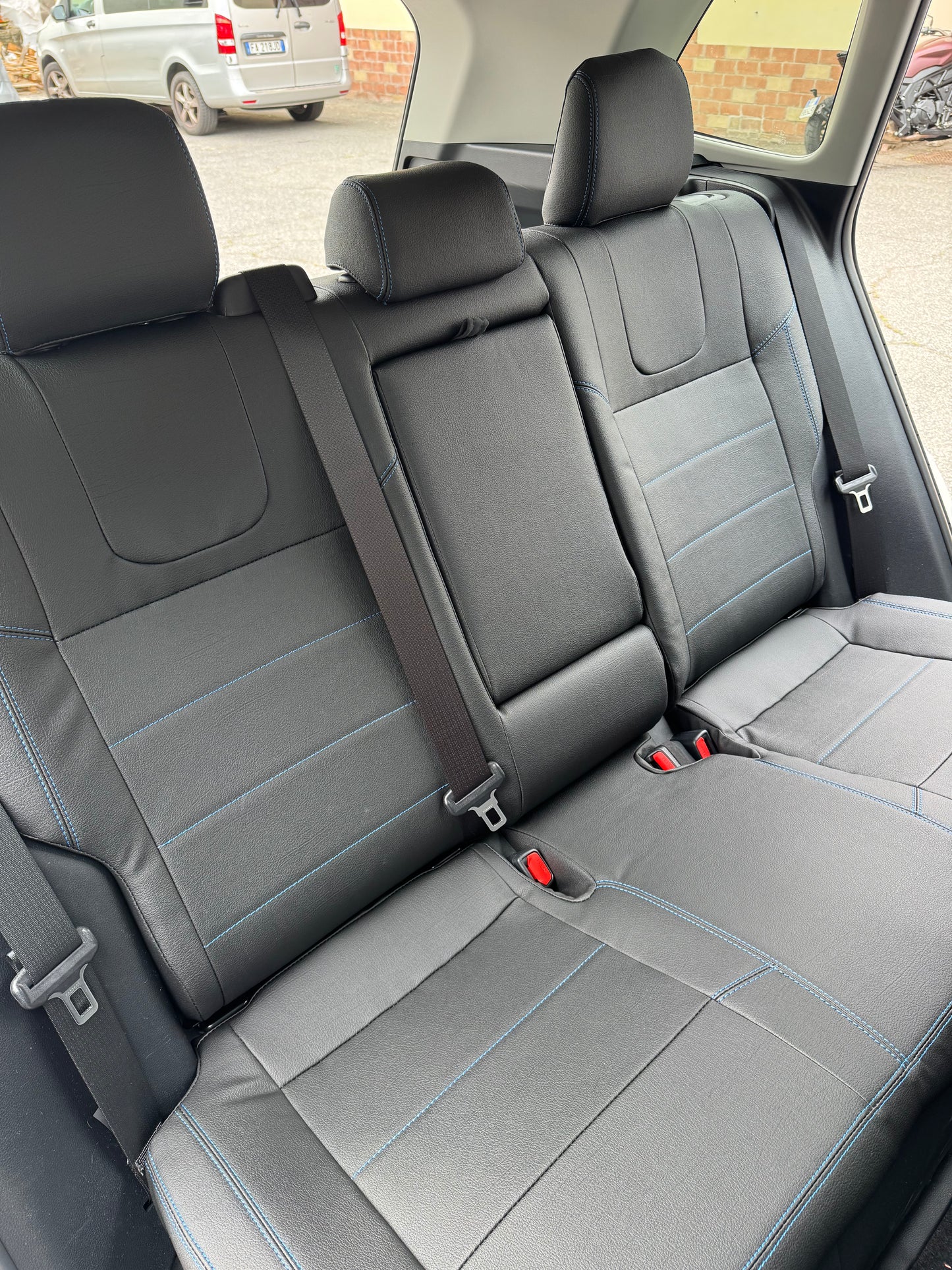 Set coprisedili su misura per Toyota RAV4 6 (XA60) (2025-oggi), Leather Style