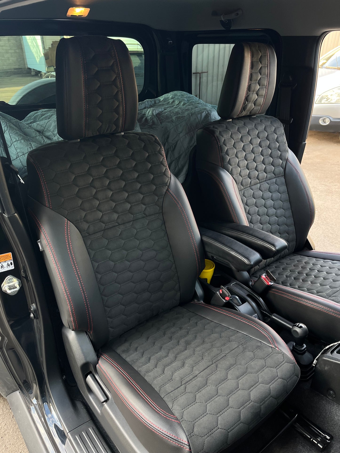 Custom seat covers set for Suzuki Jimny 4 (2018 onwards), Leather Style