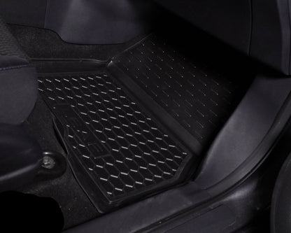 Set tappetini di gomma su misura per Nissan Leaf 1 (ZE0) (2010-2017)