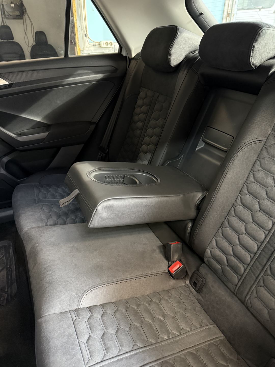 Set coprisedili su misura per Volkswagen T-Roc (2017-2025), Leather Style